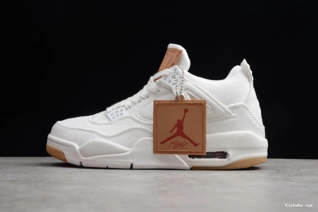 Air Levi's x 4 'White' Jordan AO2571-100 0702